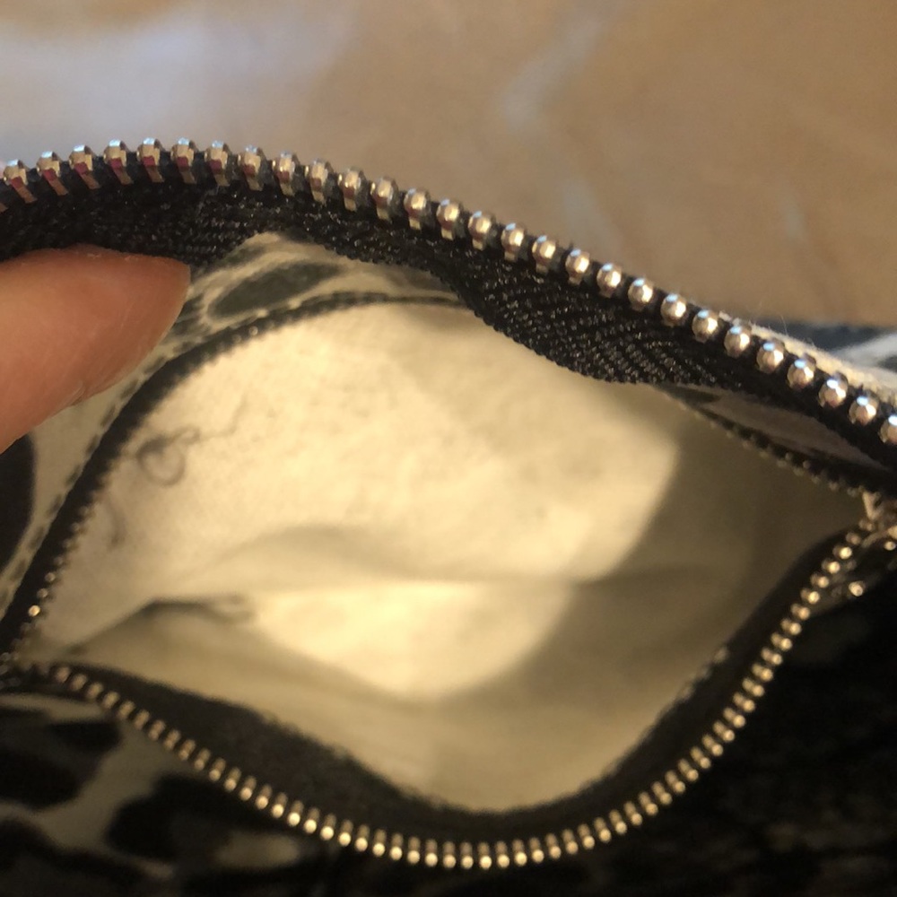 Cheetah Victoria Secret PINK Bag - Picture 5 of 11